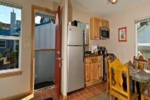 BLUE GULL INN-CANNON BEACH (Cannon Beach)